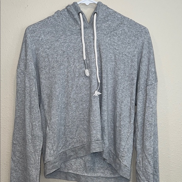 Make + Model Heather Gray Hooded Sweater - Picture 1 of 3